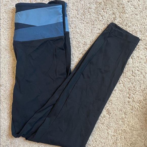 Matching set - Picture 2 of 5